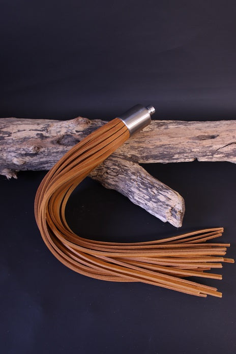 Peitschenaufsatz mit 35 Fettleder Riemen