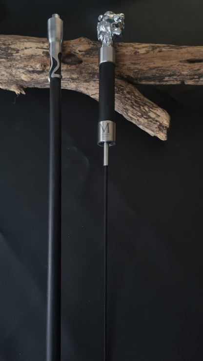 Gehstock mit integrierter Gerte und Löwenkopf