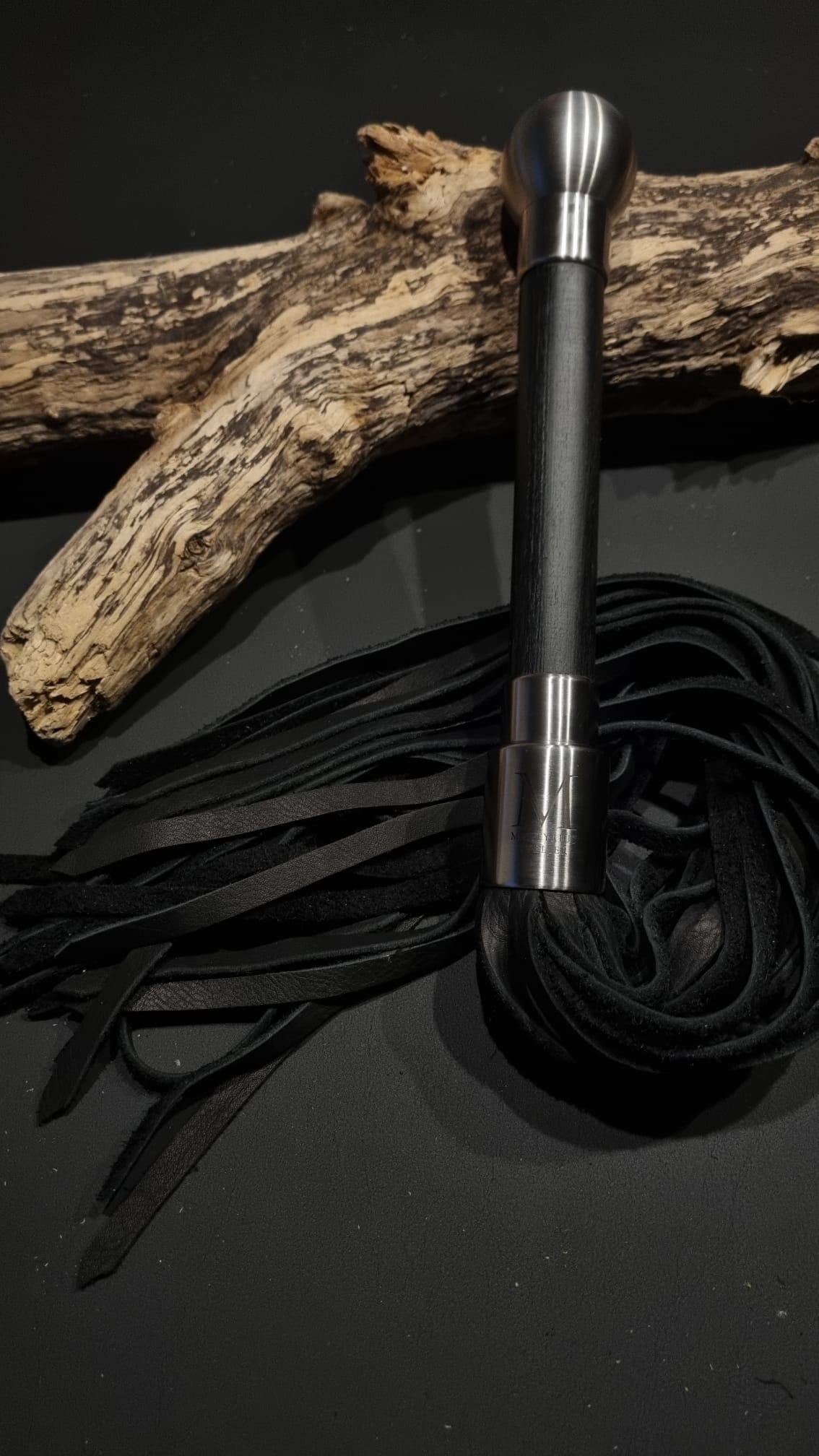 Flogger mit dicken Nappaleder